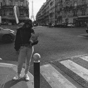 Meet your Posher, Laura